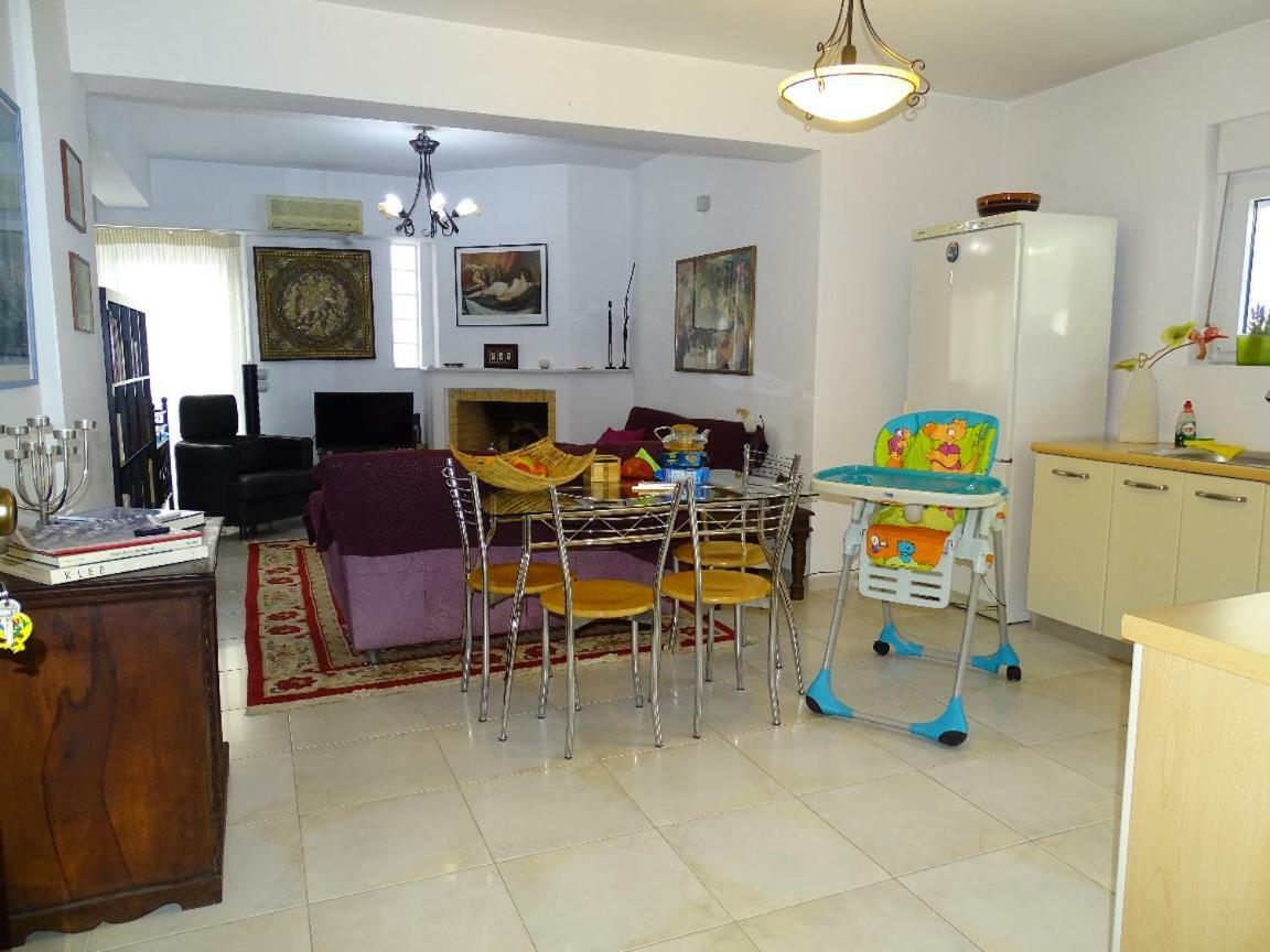 אתונה Dreamy Studio With Private Garden מראה חיצוני תמונה