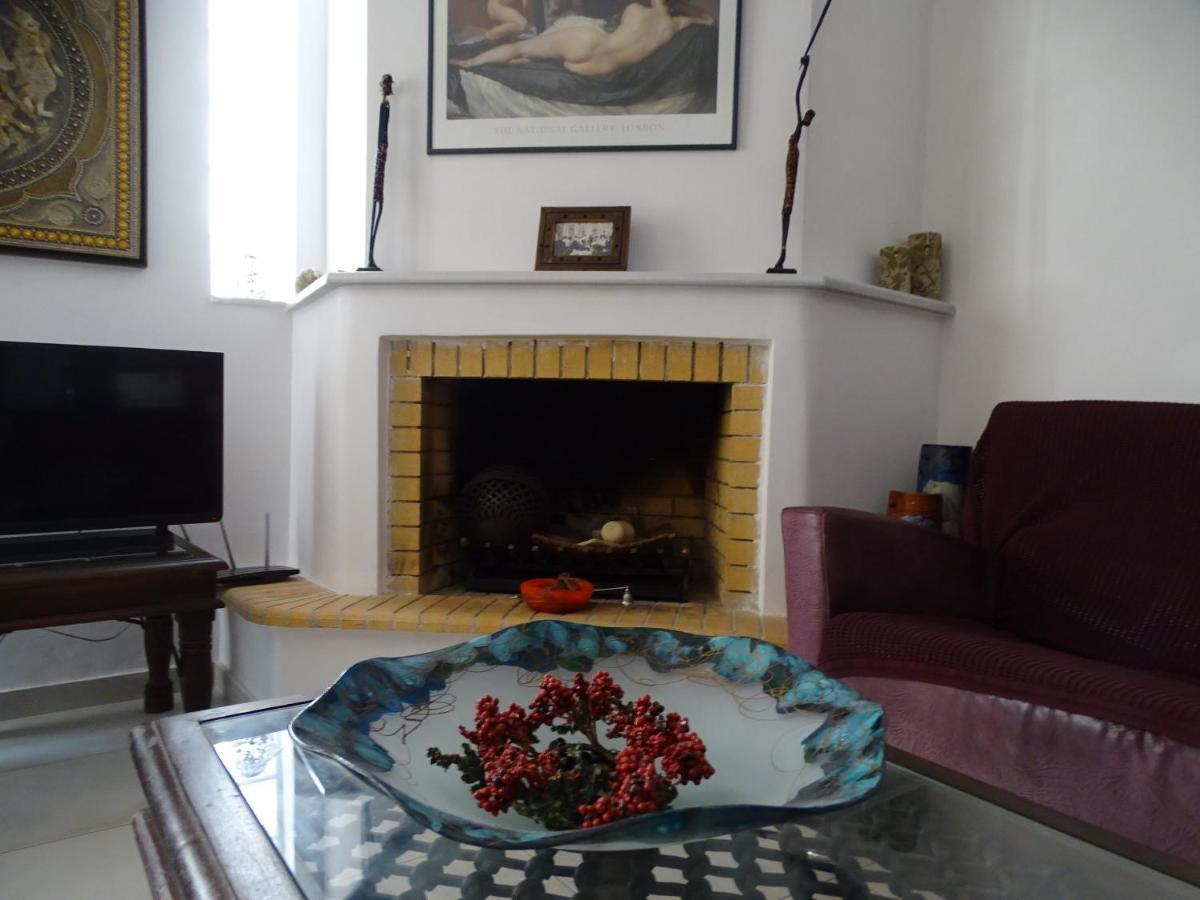 אתונה Dreamy Studio With Private Garden מראה חיצוני תמונה
